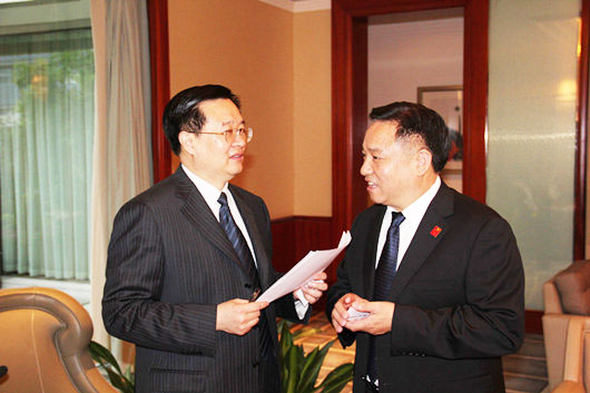 省长和老总
